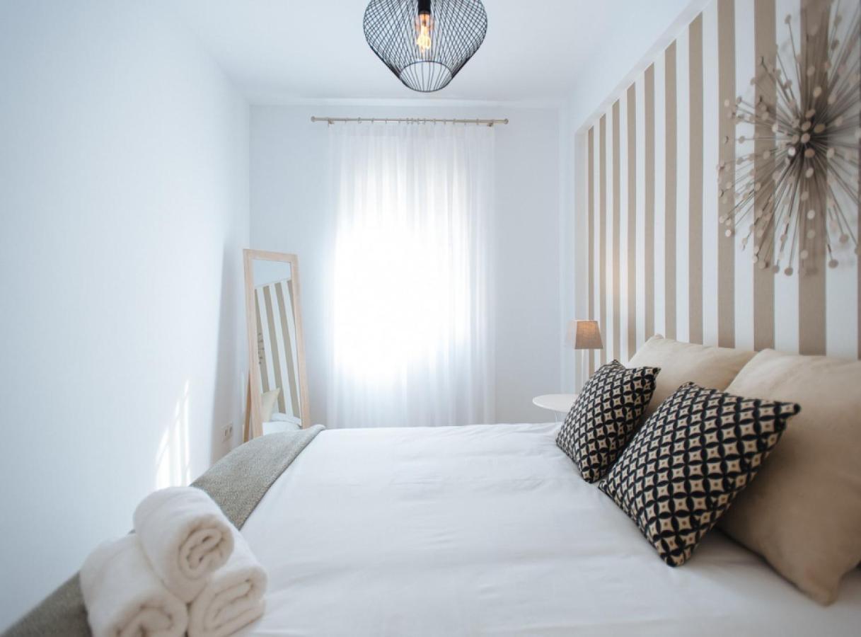Azahares Suite Apartment 세비야 외부 사진
